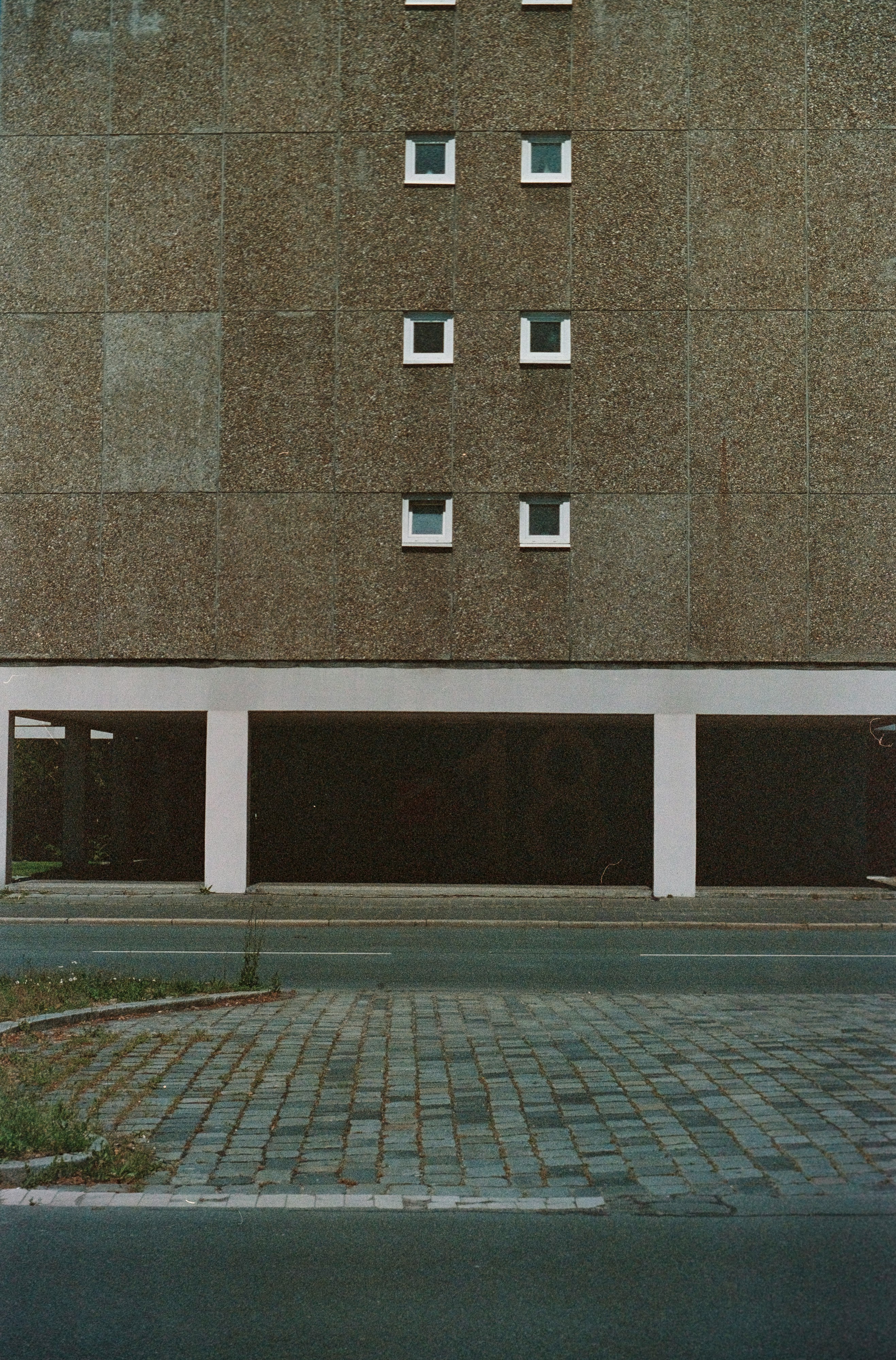 brown and white concrete building